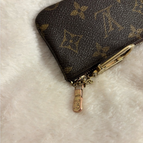 Louis Vuitton Monogram Pochette Cles Key Pouch - Good Preloved Condition - Picture 8 of 10